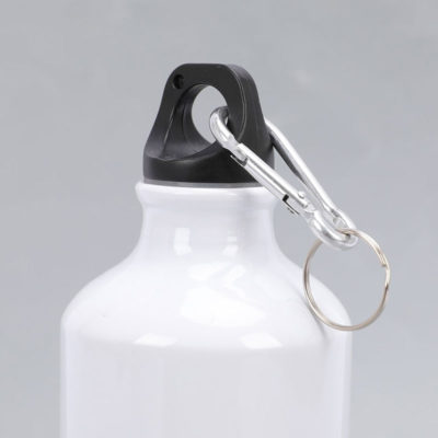 Bouteilles d’eau en aluminium personnalisé en argent et blanc en tunisie blanc